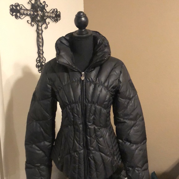 guess puffer jacket black